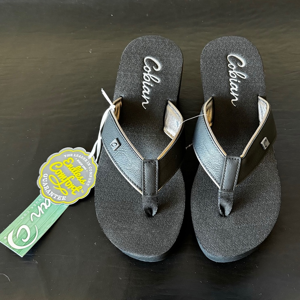 Cobian Stella Platform Wedge Flip Flops